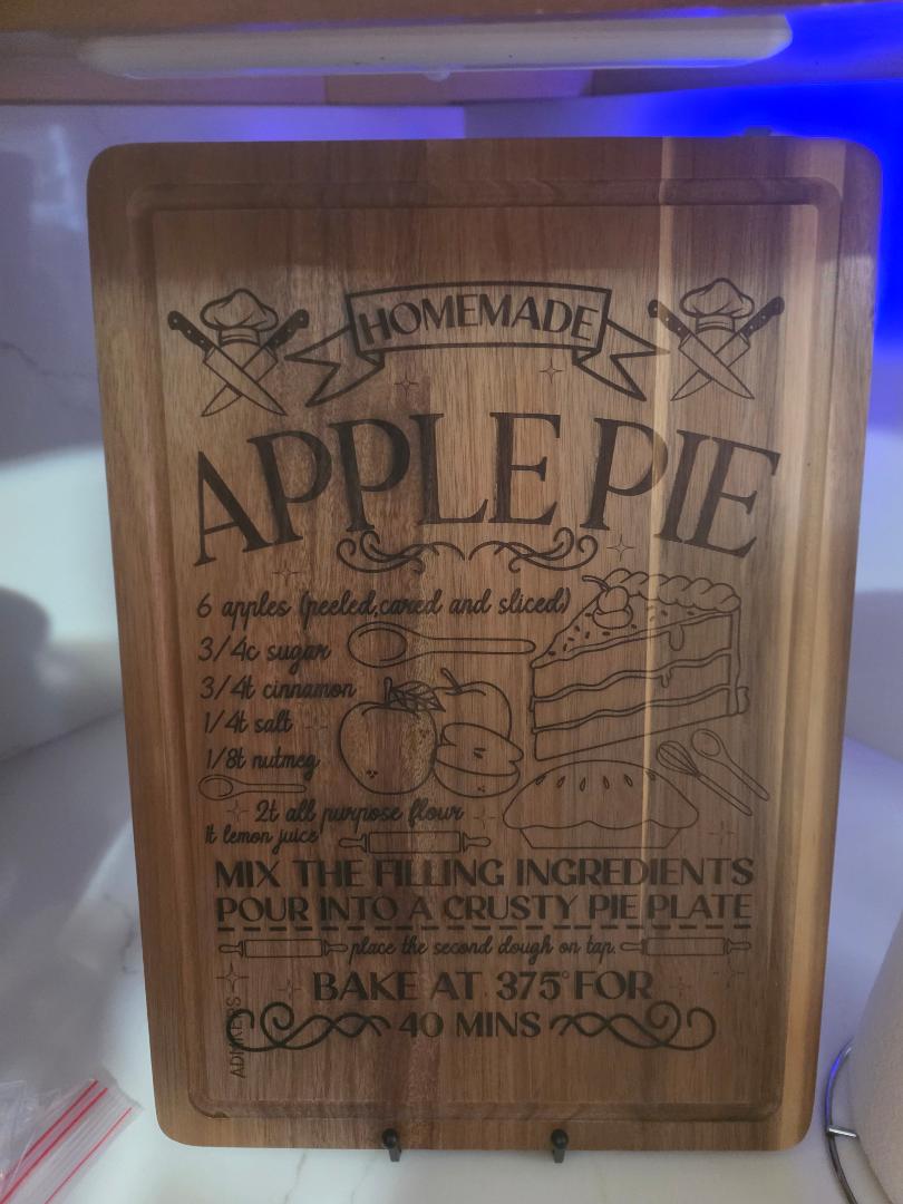 LARGE CUTTING BOARD WITH STAND