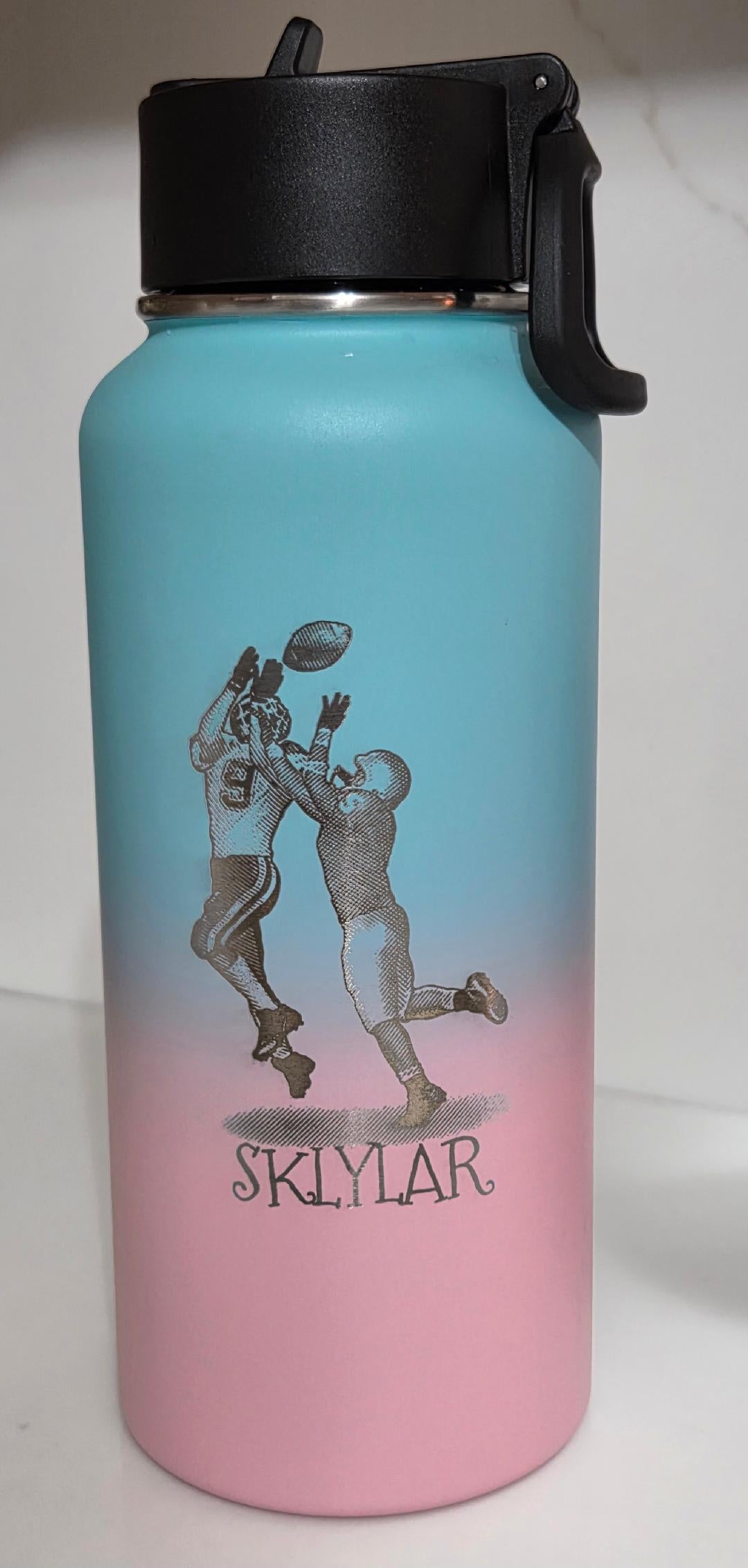 32 0Z SPORTS BOTTLE WITH MAGNETIC PHONE HOLDER LID