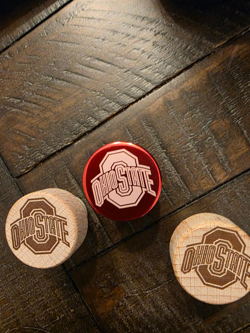 WINE AND BEER STOPPERS